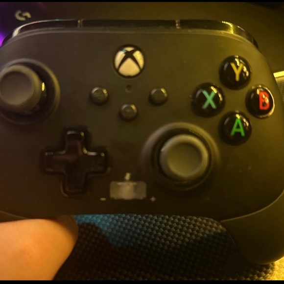 Xbox pro controller - Picture 2 of 4